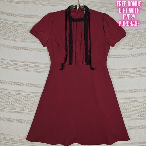 Forever 21 Maroon Lace Trim Pleated Front Mini Dress Women’s M - Picture 1 of 8